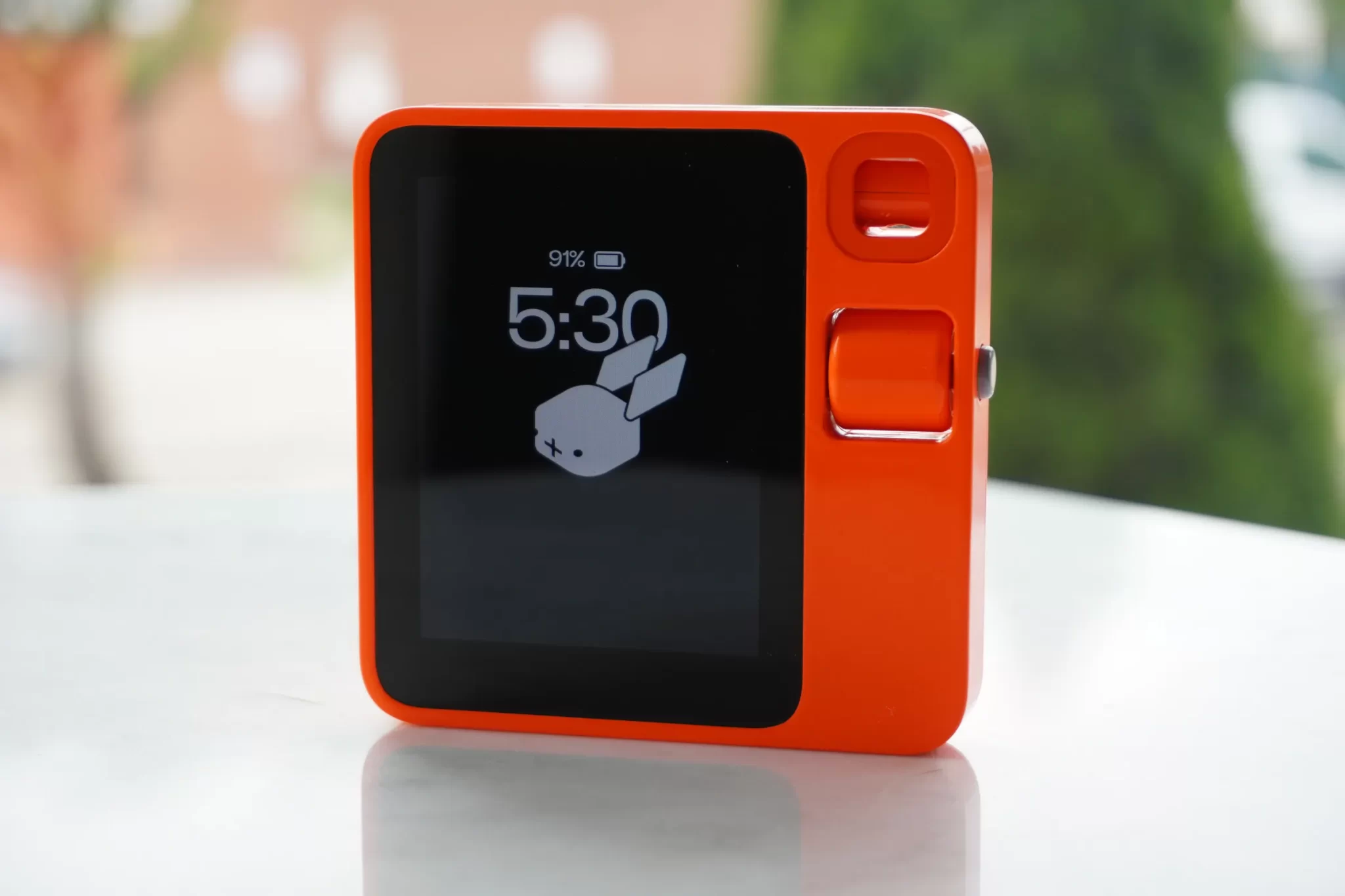 Android-powered personal assistant device "Rabit R1"